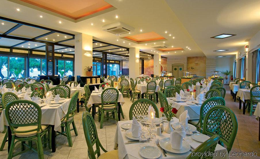 Margarita Beach Hotel Agia Marina Exterior foto